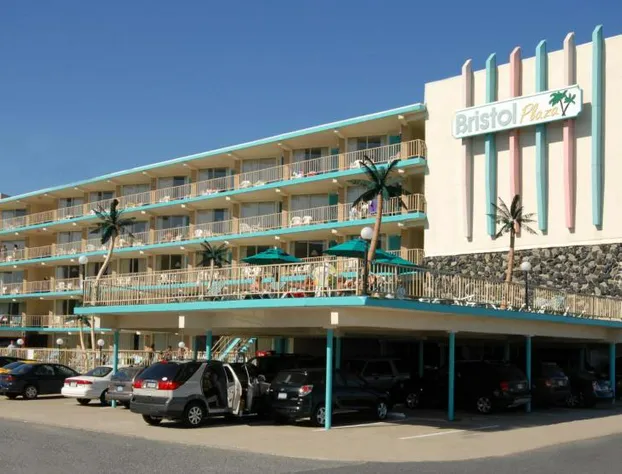 Bristol Plaza Resort Motel hotel detail image 1