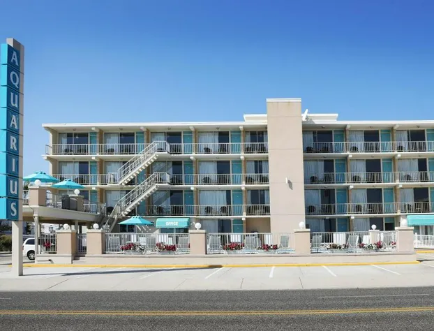 Aquarius Oceanfront Inn hotel detail image 2