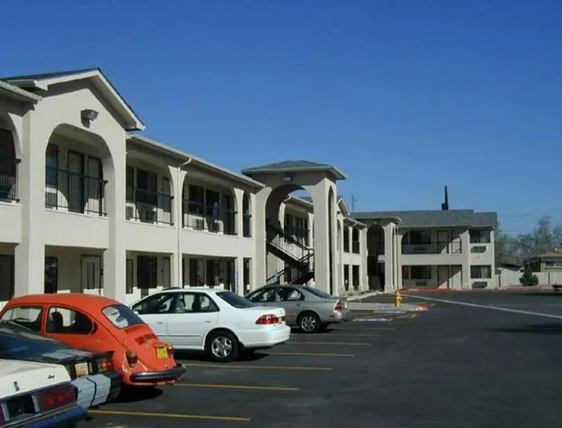 American Inn & Suites hotel detail image 1