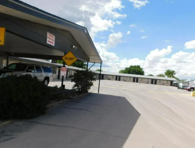 Royal Host Motel hotel detail image 2