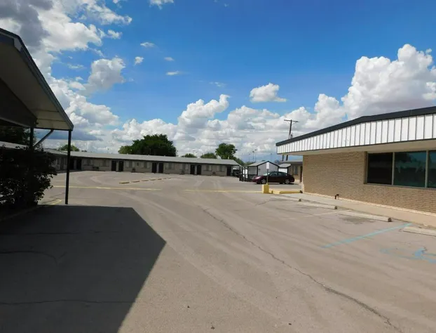 Royal Host Motel hotel detail image 3