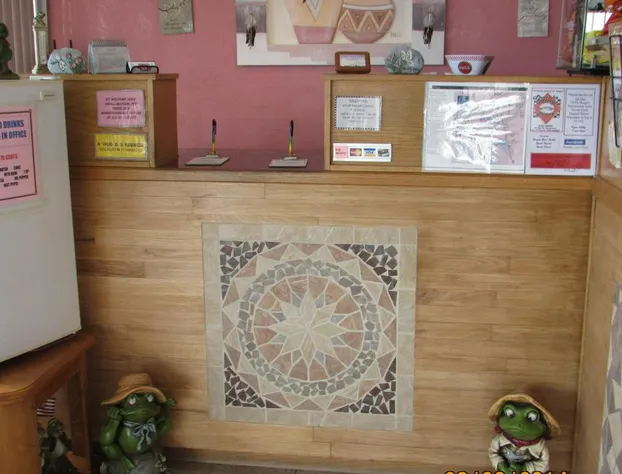 Royal Host Motel hotel detail image 4