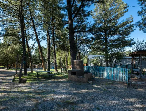 Enchanted Hideaway Cabins and Cottages hotel detail image 1