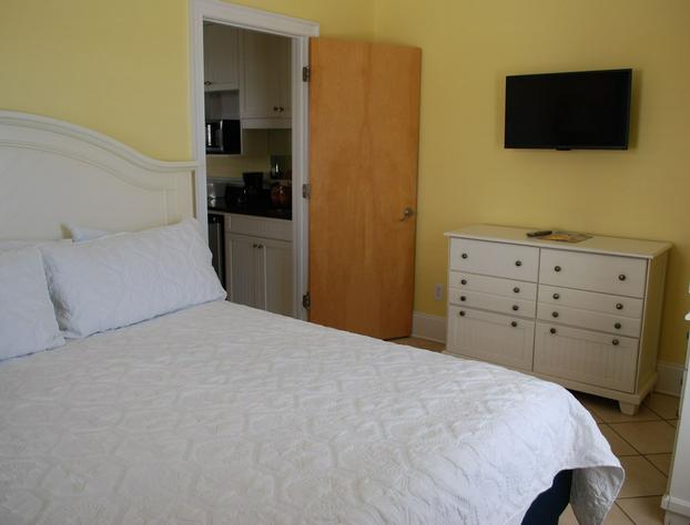 Island Inn of Atlantic Beach hotel detail image 4