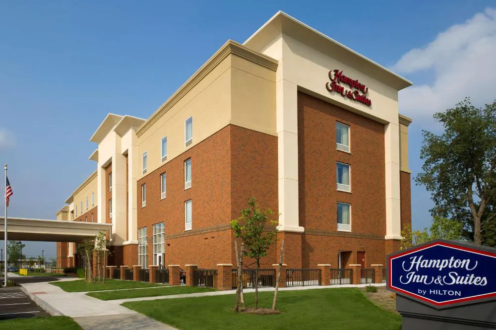 Hampton Inn & Suites Syracuse/Carrier Circle hotel hero