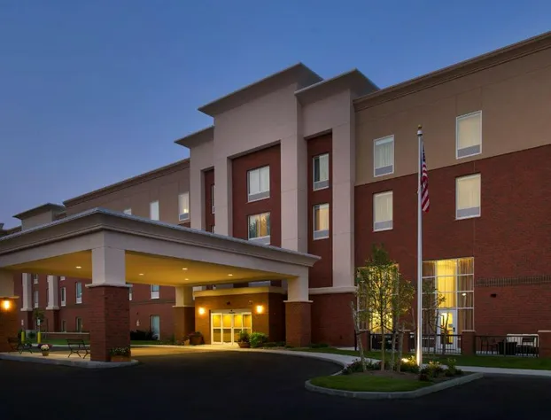 Hampton Inn & Suites Syracuse/Carrier Circle hotel detail image 1