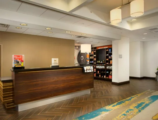 Hampton Inn & Suites Syracuse/Carrier Circle hotel detail image 4