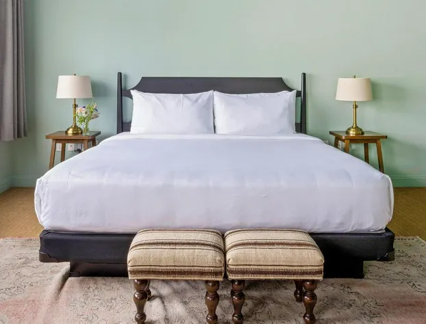 The Harbor Front Inn hotel detail image 4