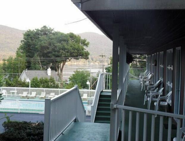 Pinebrook Motel hotel detail image 4