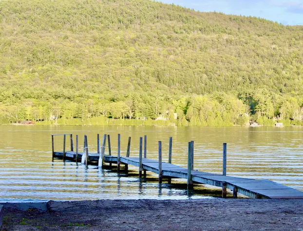 Sundowner on Lake George hotel detail image 4