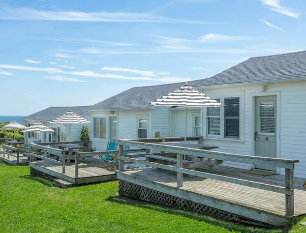 Breakers Montauk hotel detail image 1