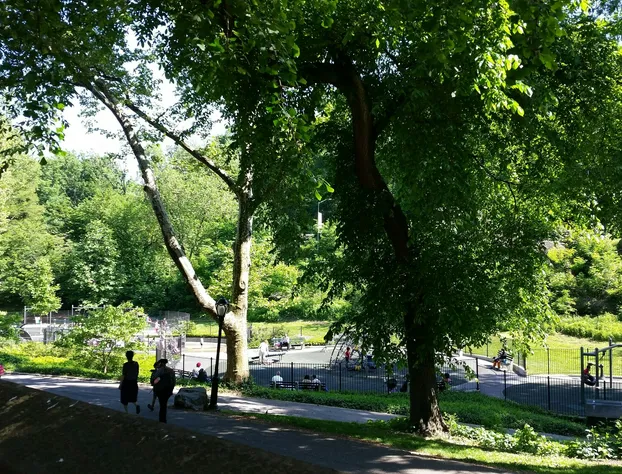 The Central Park North hotel detail image 3