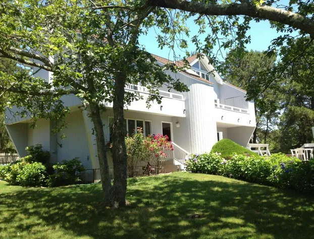 Hamlet Inn hotel detail image 1