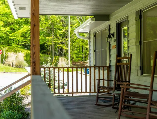 Blowing Rock Inn hotel detail image 4