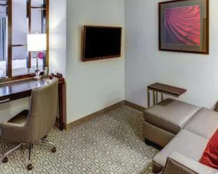 Cambria Hotel White Plains - Downtown hotel detail image 3