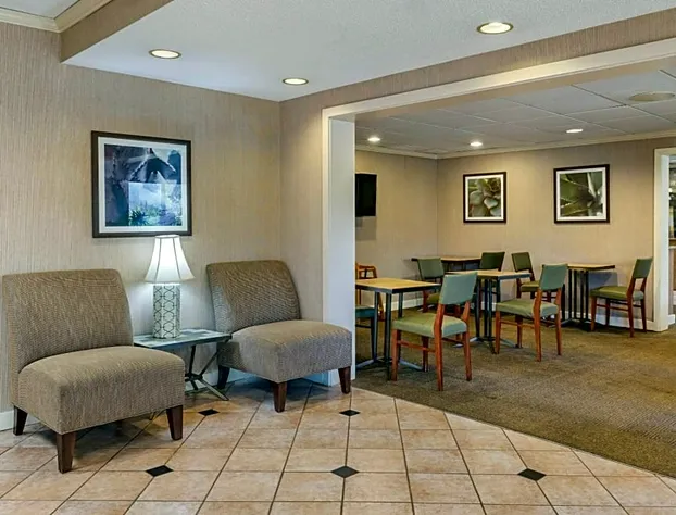 Quality Inn & Suites Raleigh Durham Airport hotel detail image 4