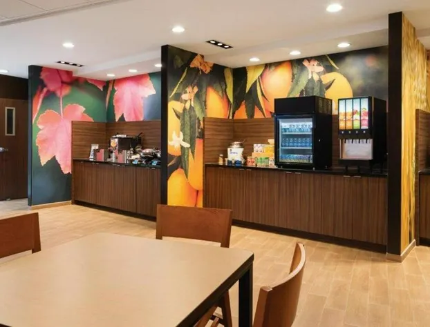 Fairfield Inn & Suites Athens hotel detail image 4