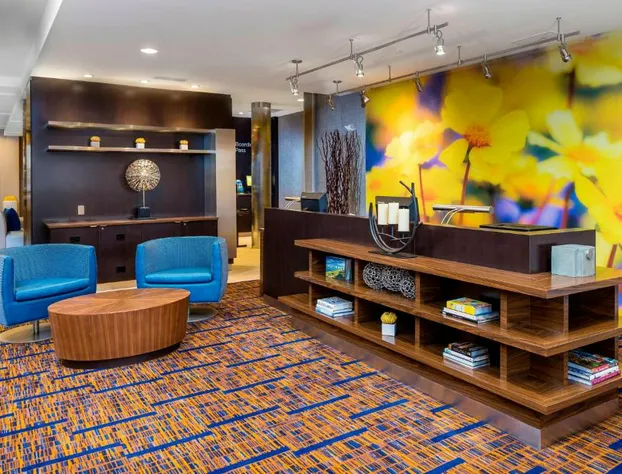 Courtyard by Marriott Bismarck North hotel detail image 2