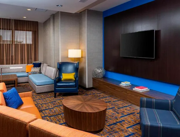 Courtyard by Marriott Bismarck North hotel detail image 4