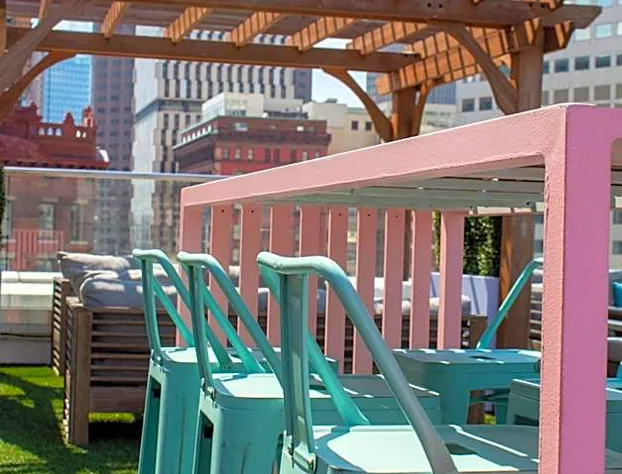 Metropolitan at The 9, Autograph Collection hotel detail image 2