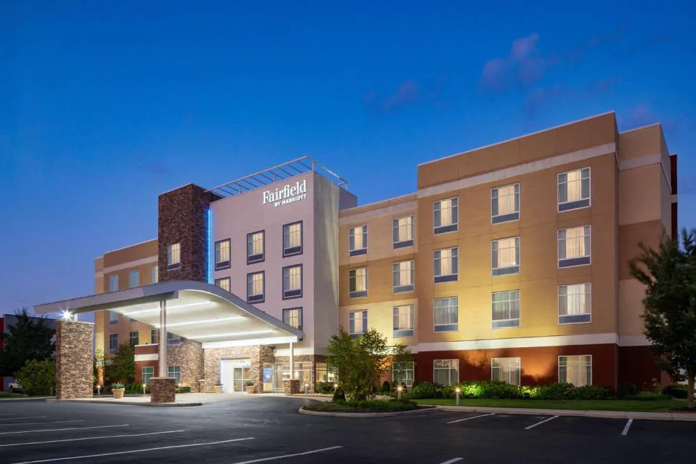 Fairfield Inn & Suites by Marriott Columbus Dublin hotel hero