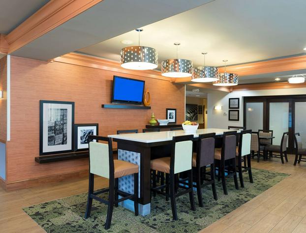 Hampton Inn & Suites Mansfield-South @ I-71 hotel detail image 3