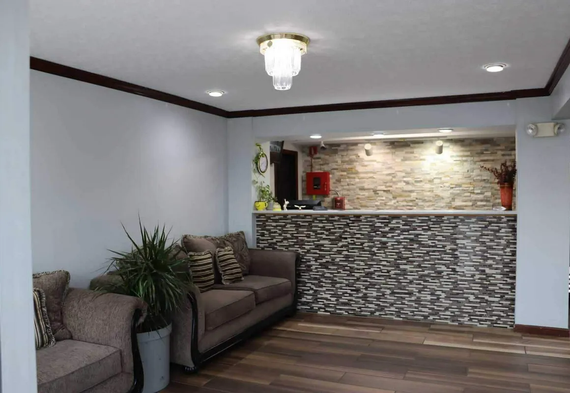 Budget Inn - Troy hotel hero