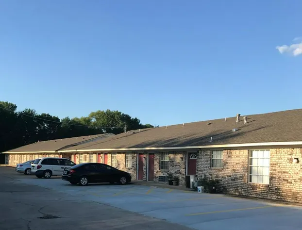 Relax Inn Henryetta hotel detail image 1