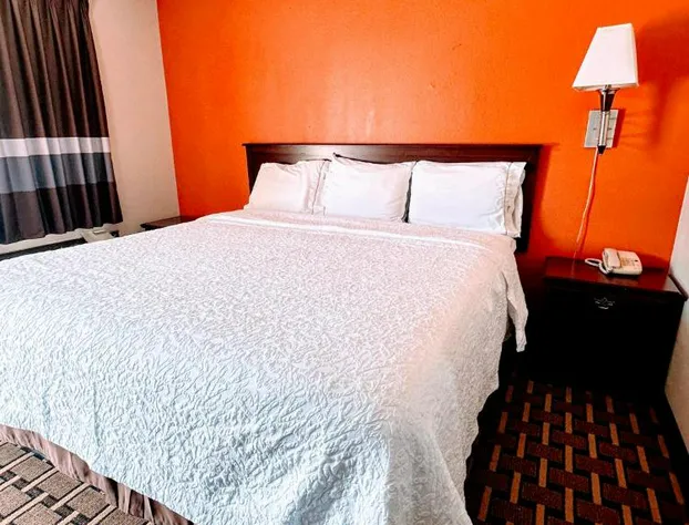 Relax Inn Henryetta hotel detail image 2