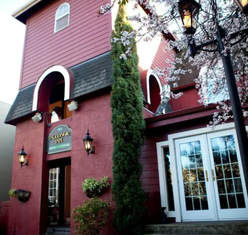 Excelsior Inn hotel detail image 1