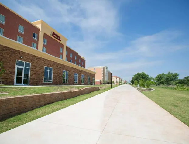 Hampton Inn & Suites Oklahoma City Airport hotel detail image 3