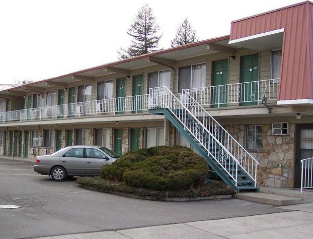 Royal Motor Inn hotel detail image 1