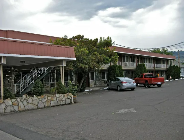 Royal Motor Inn hotel detail image 1