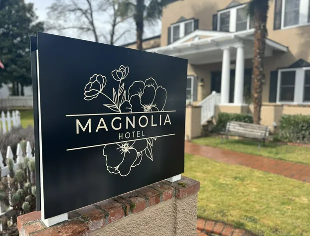 Magnolia Hotel hotel detail image 4