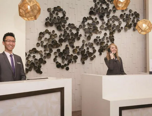 Embassy Suites Portland/Hillsboro, Oregon hotel detail image 2