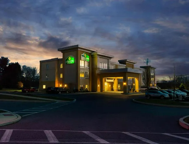 La Quinta Inn & Suites by Wyndham Harrisburg-Hershey hotel detail image 2