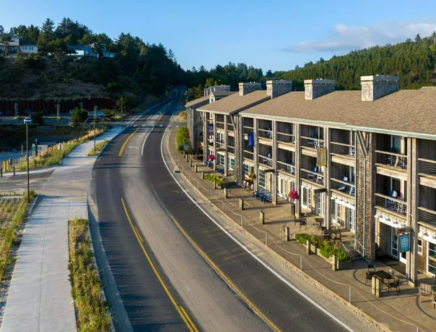 Inn at Cape Kiwanda hotel detail image 3