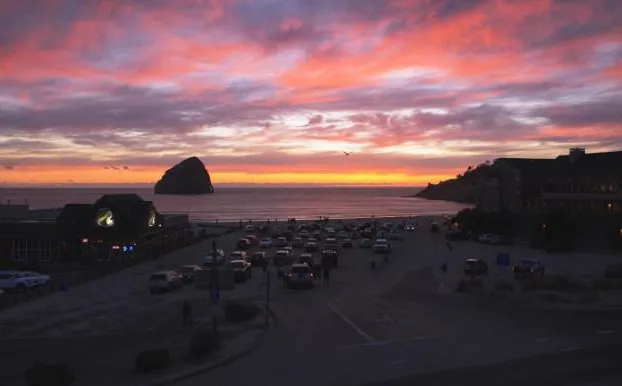 Inn at Cape Kiwanda hotel detail image 2