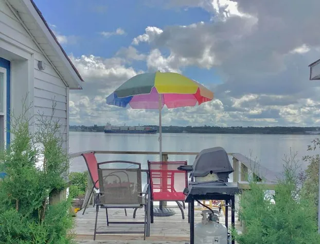 Dewar's Inn on the River hotel detail image 4