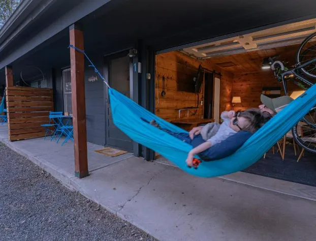 Left Coast Lodge hotel detail image 3