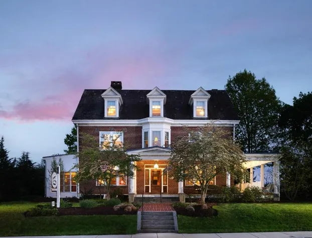 Keystone Inn Bed and Breakfast hotel detail image 1