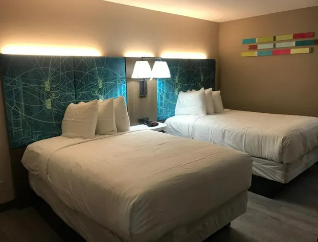 Oasis Inn hotel detail image 4