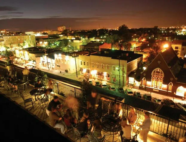 Market Pavilion Hotel hotel detail image 3