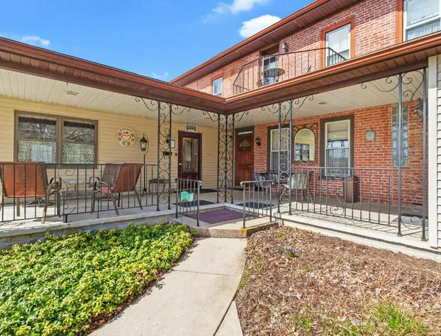 After Eight Bed and Breakfast hotel detail image 1