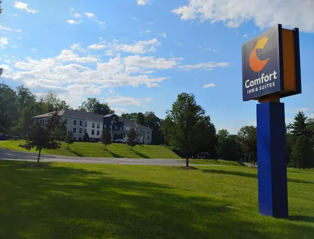 Comfort Inn & Suites Tunkhannock hotel detail image 3