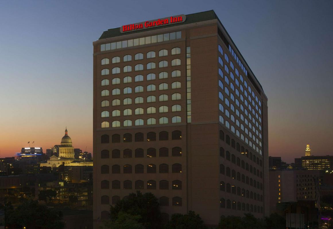 Hilton Garden Inn Austin Downtown/Convention Center hotel hero