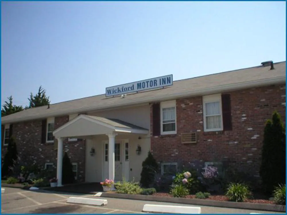 Wickford Motor Inn hotel hero