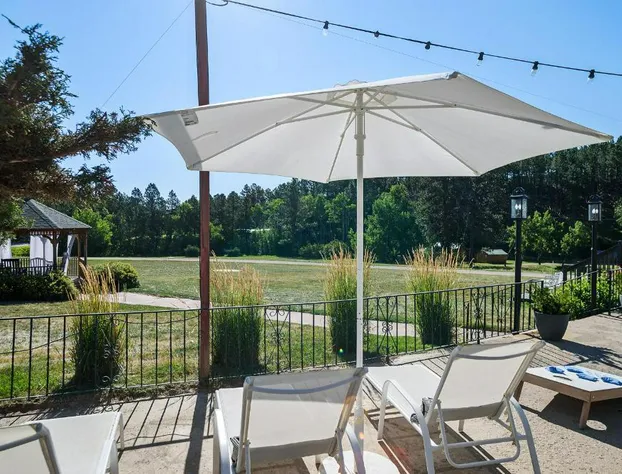 Black Forest Inn Bed & Breakfast hotel detail image 4