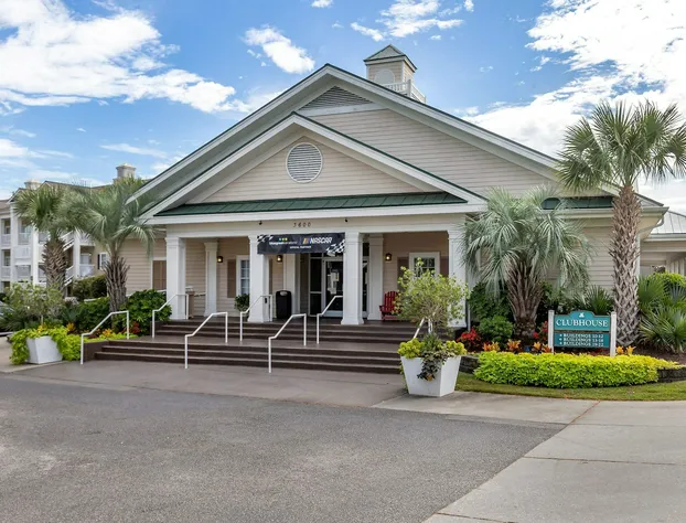 Bluegreen Vacations Harbour Lights, an Ascend Collection Resort hotel detail image 3