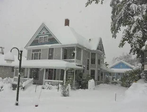 1899 Inn hotel detail image 3